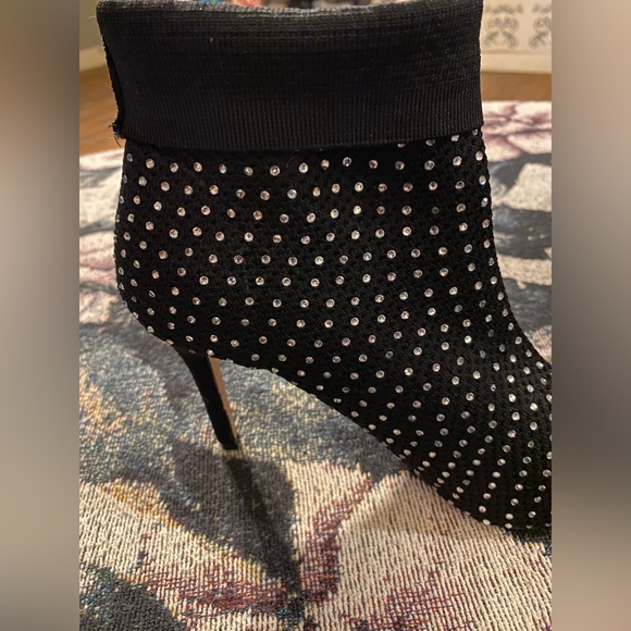 These Rough Helium stilettos with rinestones are is very good condition. - Picture 7 of 8